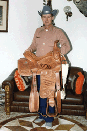 bob-w-trophy-saddle